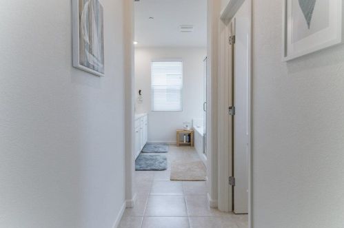 580 Gabriele Ct, Hollister CA  95023-3478 exterior