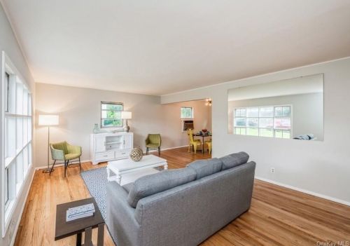 132 Overlook Ave, Peekskill NY  10566-3008 exterior