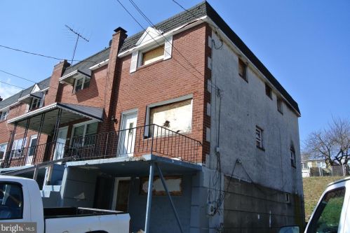 845 Kohn St, Norristown, PA 19401-3741