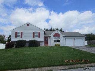 352 Pine Valley Dr, Cross Roads, PA 17322-9254