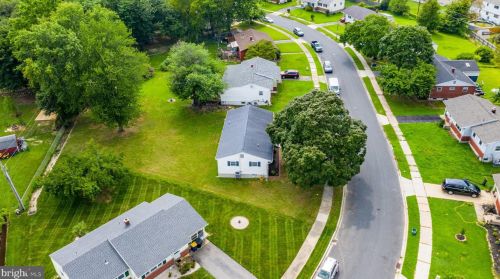 958 Buck Dr, Dover DE  19901-6650 exterior