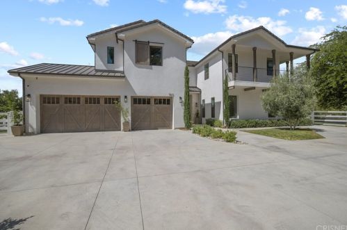 15611 Condor Ridge Rd, Santa Clarita, CA 91387-3979