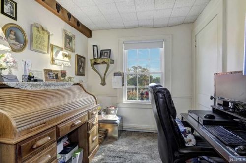 138 Forest Ave, Verona NJ  07044-1015 exterior