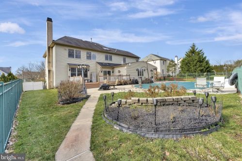 2037 Carmel Dr, Jamison PA  18929-1438 exterior