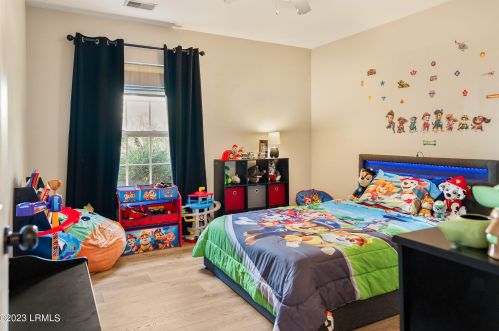 114 Winyah Way, Beaufort SC  29906-6004 exterior