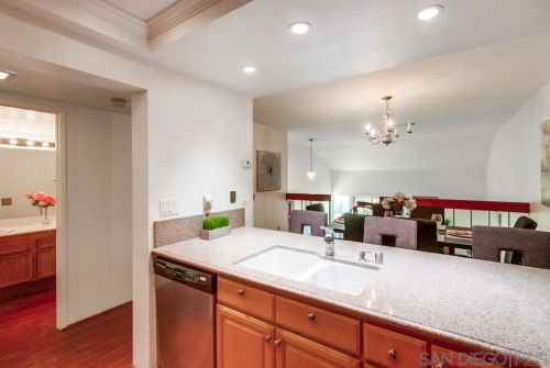 3275 Old Bridgeport Way, San Diego CA  92111-7733 exterior