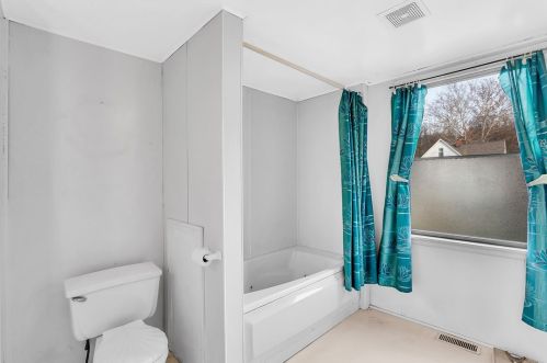 213 Penn St, Verona PA  15147-1024 exterior