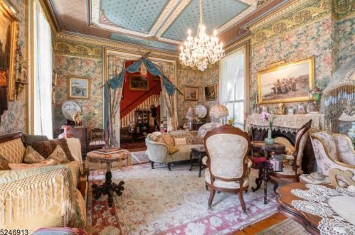 430 Green Ln, Belvidere NJ  07823-1236 exterior