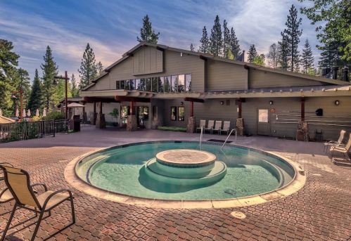 1016 Martis Lndg, Truckee CA  96161-4000 exterior