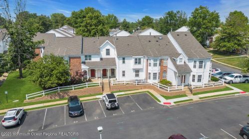66 Tulip Ln, East Freehold, NJ 07728-4036