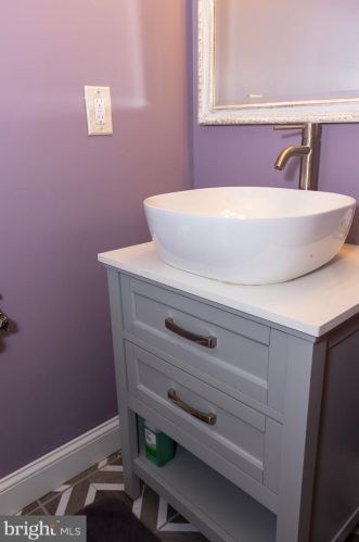 4 Nashua Dr, Erial NJ  08081-3040 exterior