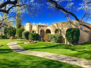 2434 Shade Tree Ln, Tucson, AZ 85715-3742