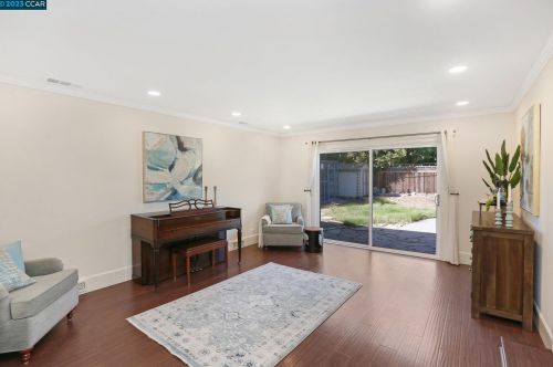 1025 Stimel Dr, Concord CA  94518-3948 exterior