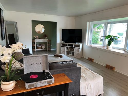 808 Fairmont Ave, New Castle PA  16105-2374 exterior