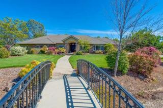 38 Tuscan Dr, Paradise, CA 95969-5667