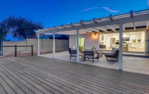 5057 September St, San Diego CA  92110-1222 exterior