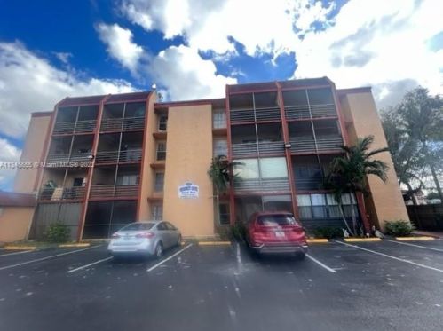 7105 13th Ave, Hialeah, FL 33014-4571