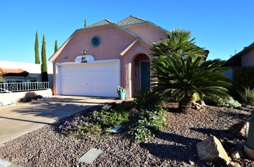 4438 La Corte Dr, Sierra Vista, AZ 85635-5837