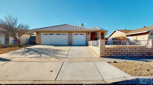 14513 Schooner Dr, Helendale, CA