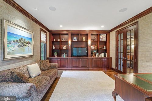 238 Valley Ridge Rd, Haverford PA  19041-2029 exterior