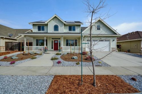 2609 Centennial Dr, Woodland, CA 95776-5307