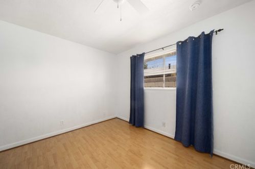 826 Lightcap St, Lancaster CA 93535-2720 exterior