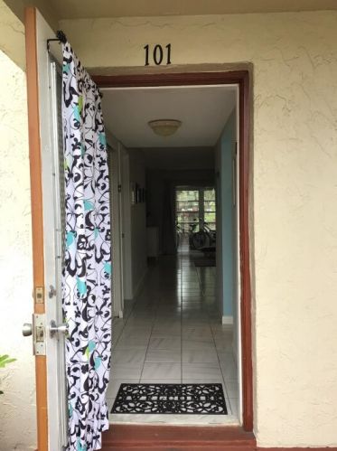 31 Abbey Ln, Delray Beach, FL 33446-1701