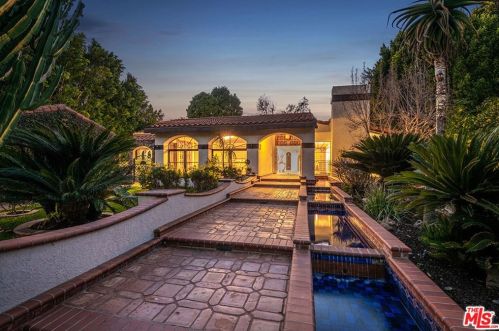 4747 Forman Ave, North Hollywood, CA 91602-1618