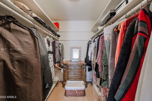 1029 Cactus Wren Dr, Phoenix AZ 85051-8187 exterior