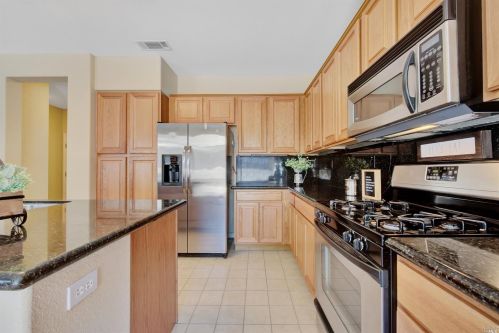 1173 Villaggio Cir, Vacaville CA  95688-8774 exterior