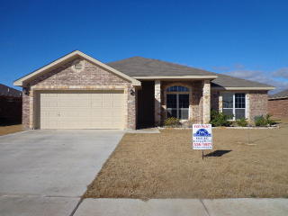 2105 Mike Dr, Copperas Cove TX  76522-7773 exterior