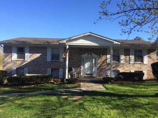 3404 Stamps Ln, Powell, TN 37849-4605