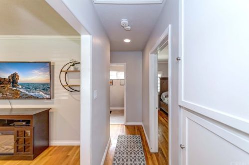 4255 Petaluma Ave, Lakewood CA  90713-3322 exterior