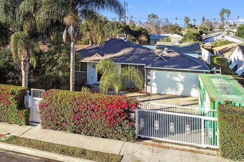 16931 Hart St, Van Nuys CA 91406-4507 exterior