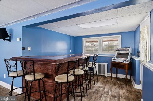 121 Chestnut St, West Deptford NJ  08051-1403 exterior