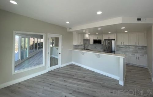 1110 Monterey Dr, El Cajon CA  92020-6718 exterior