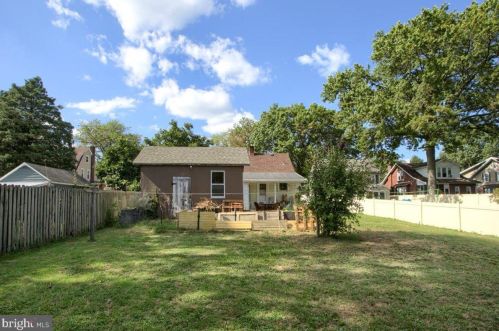 256 Walton St, Lemoyne PA  17043-2024 exterior