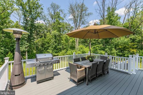 107 Westcott Rd, Princeton NJ  08540-3061 exterior