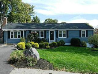 1 Oak Rd, Coventry, RI 02816-5925