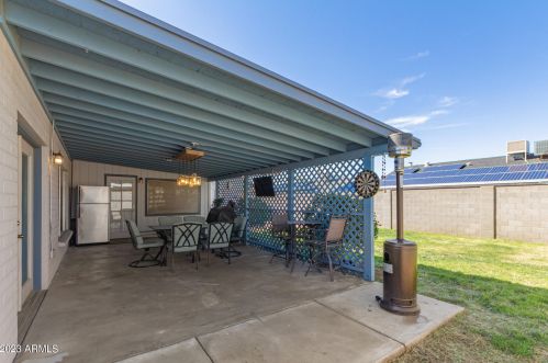 16418 30th Dr, Phoenix AZ  85045-2271 exterior