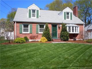 63 Gerard St, Manchester CT  06040-4449 exterior