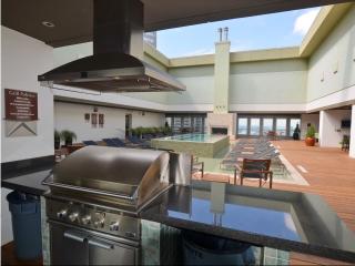 350 Ervay St, Dallas TX  75201-3807 exterior