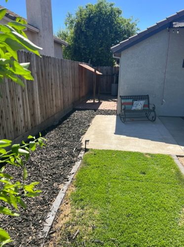 722 Katie Way, Turlock CA  95380-6163 exterior