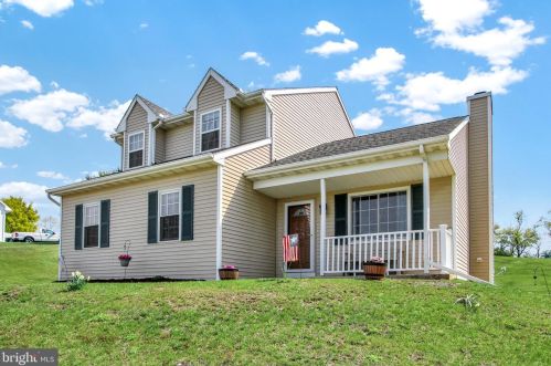 356 Cornerstone Dr, Centre, PA 19541-9253