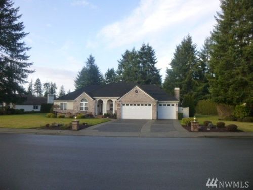 6725 Troon Ln, Olympia, WA 98501-5180