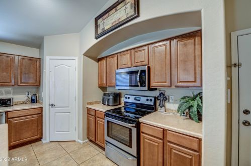 4208 Amarillo Dr, San Tan Valley, AZ 85140-5871