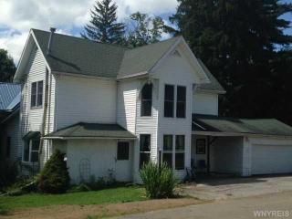 42 Church St, Delevan, NY 14042-9649