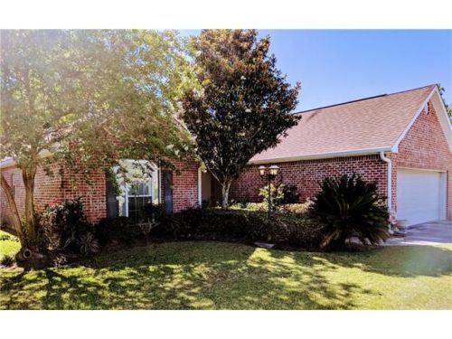 40229 Chandler Dr, Ponchatoula, LA 70454-6395