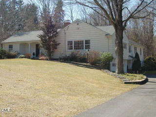333 Wilson Rd, Bridgeport, CT 06612-1619