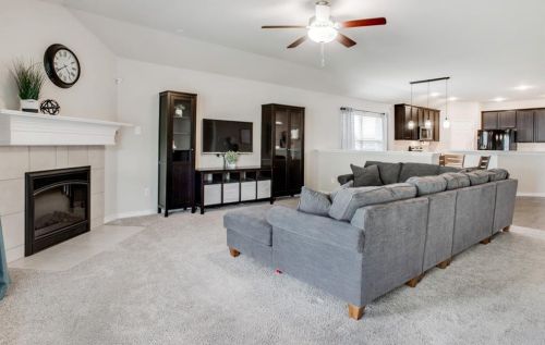 8613 Vista Royale Dr, Fort Worth TX  76108-7944 exterior